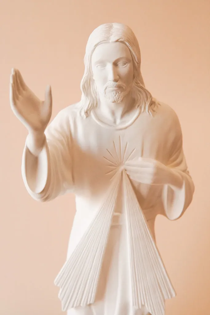 24 Outdoor Divine Mercy Statue