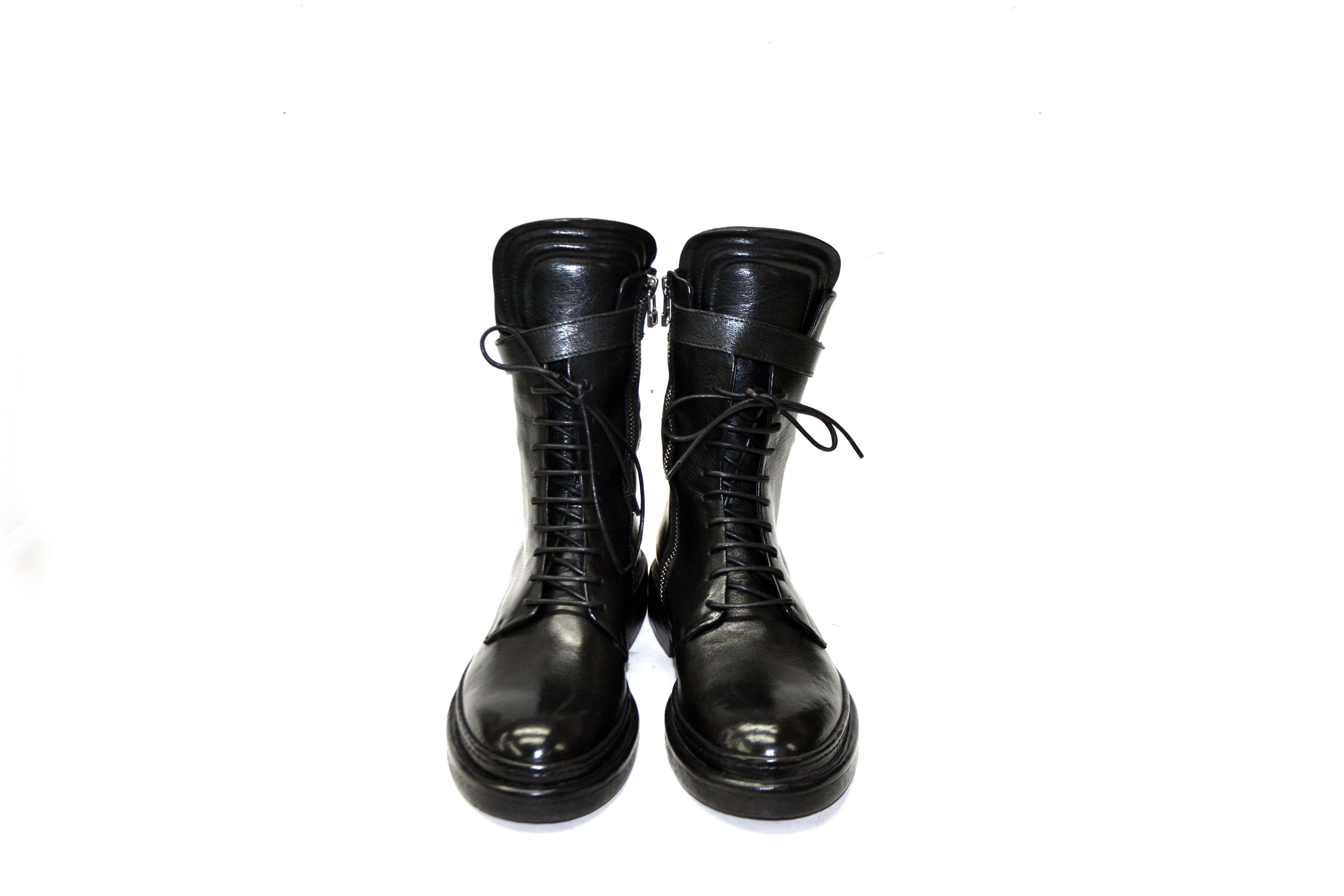 AUGUSTA Black Leather Boots