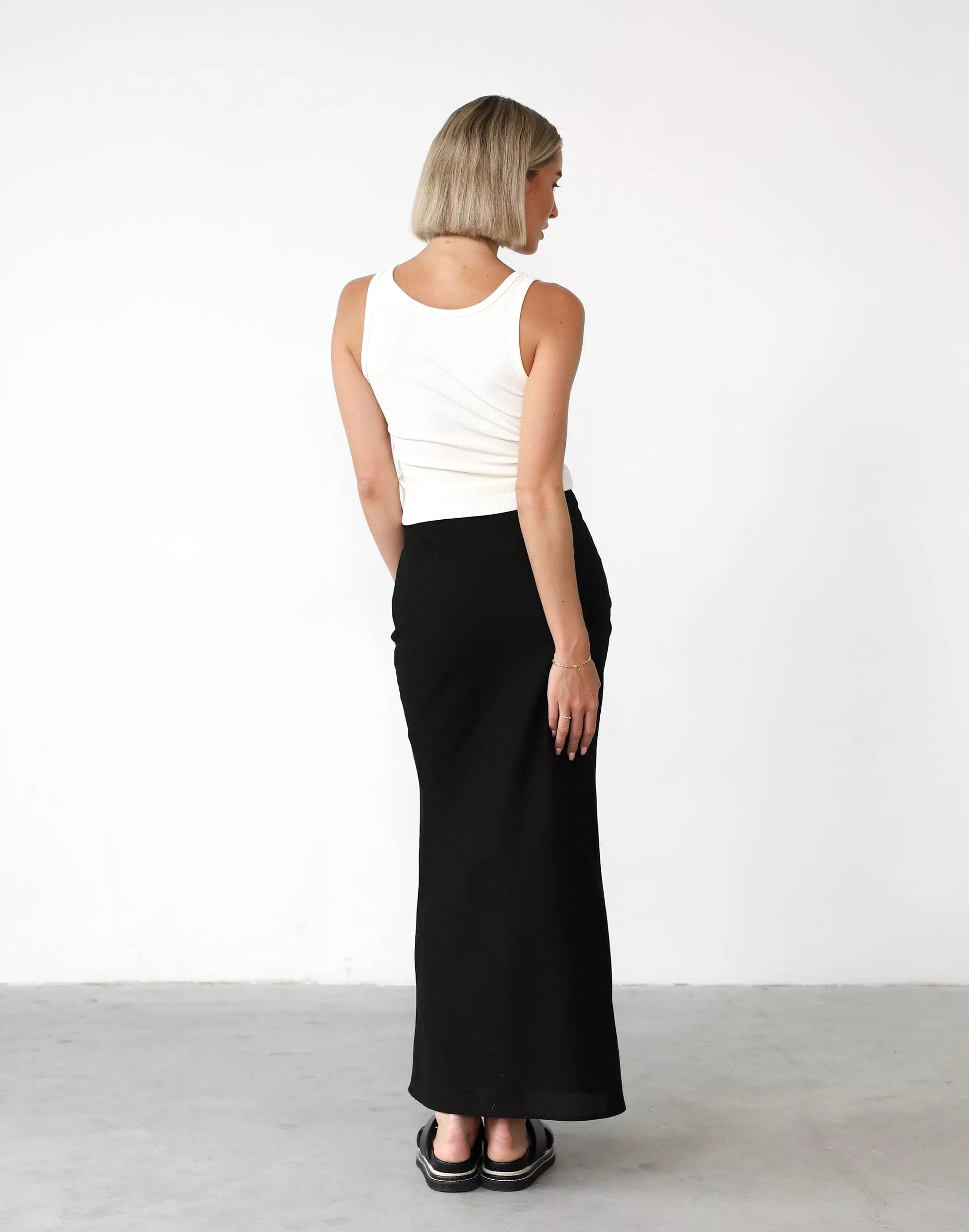 Cleo Linen Maxi Skirt (Black)