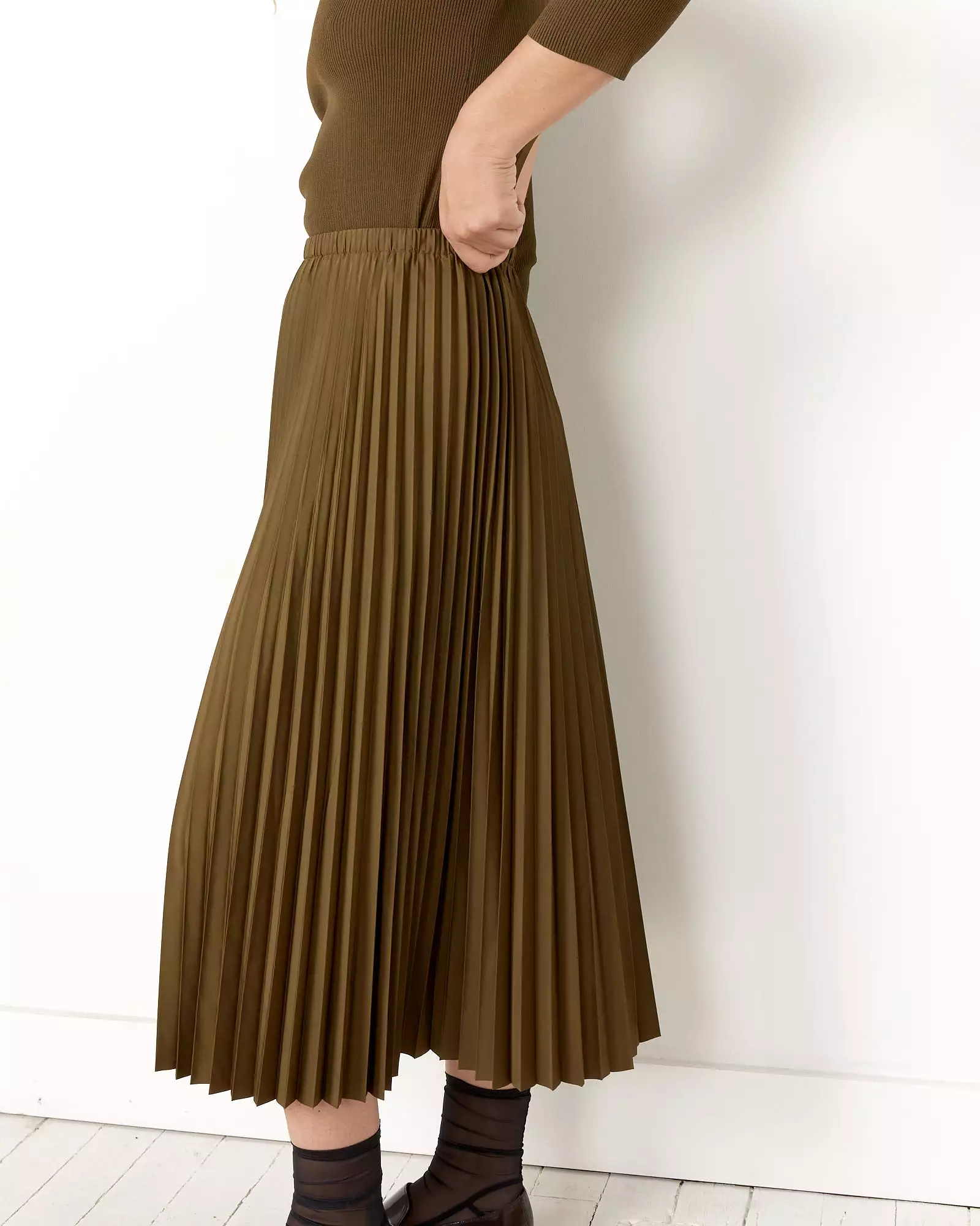 Pleated Pullon Skirt