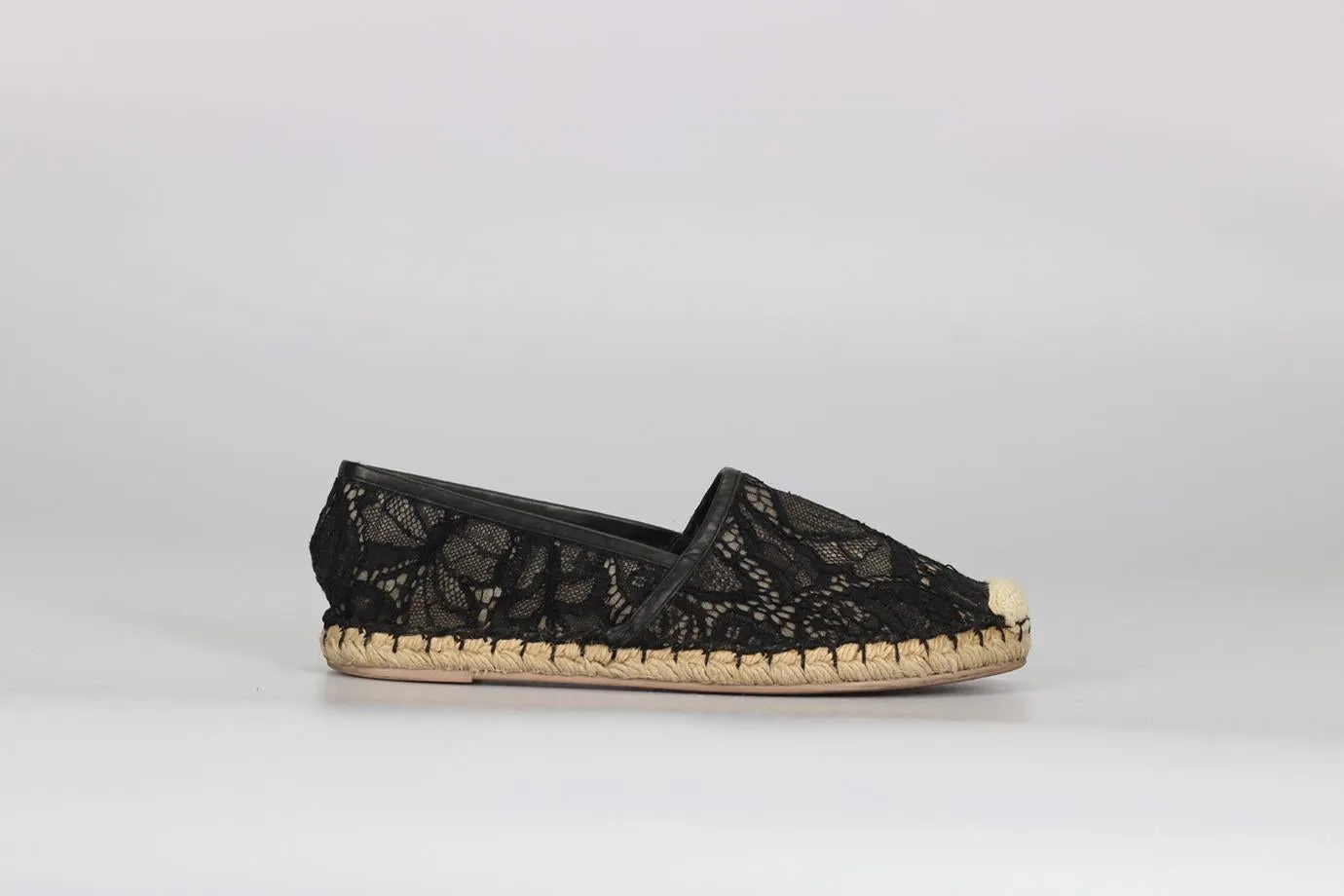 VALENTINO GARAVANI LACE AND LEATHER ESPADRILLES EU 38 UK 5 US 8