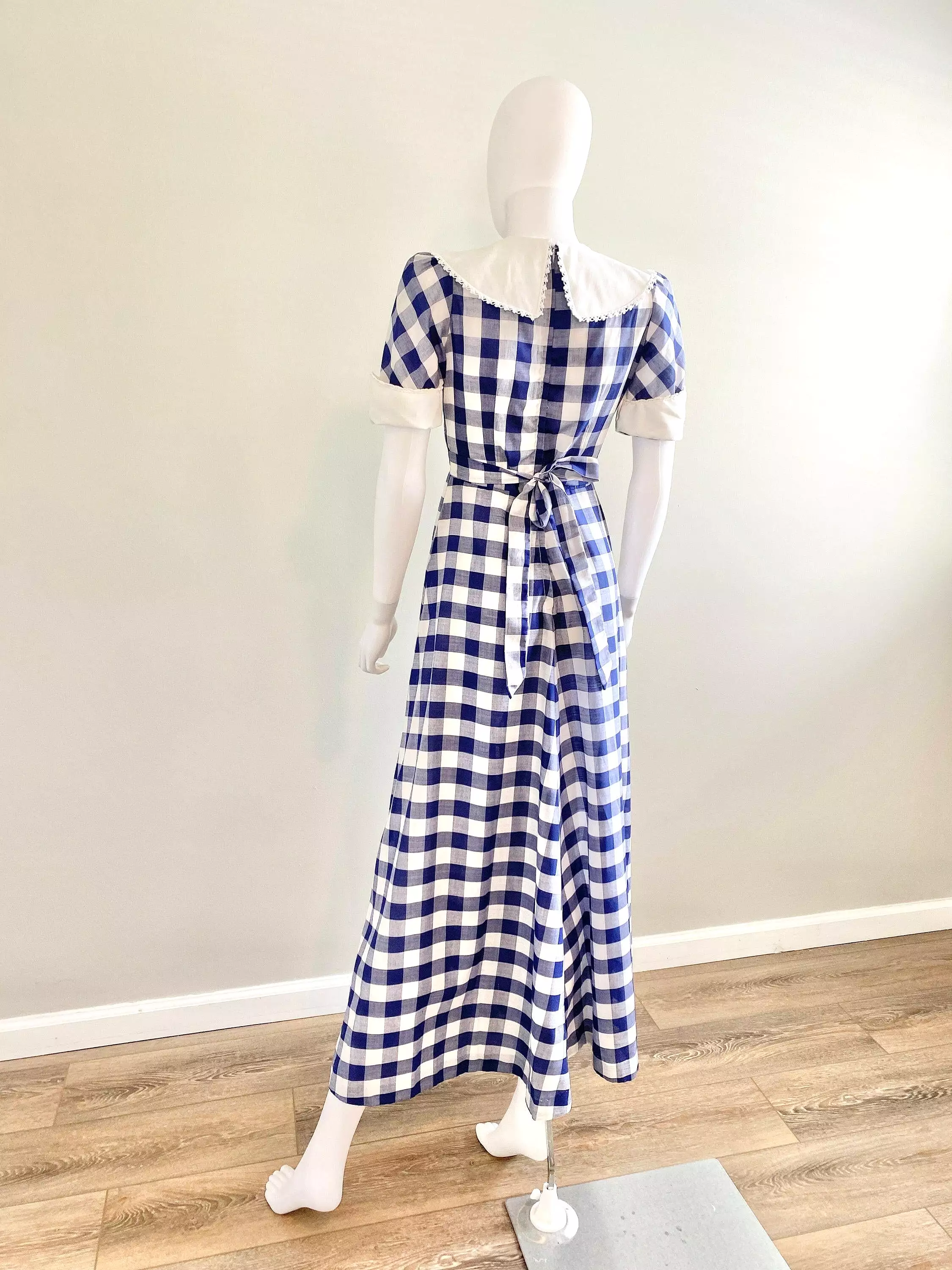 Vintage 1970s Navy Gingham Puff Sleeve Dress / 70s does 1930s Party Dress / Size S M